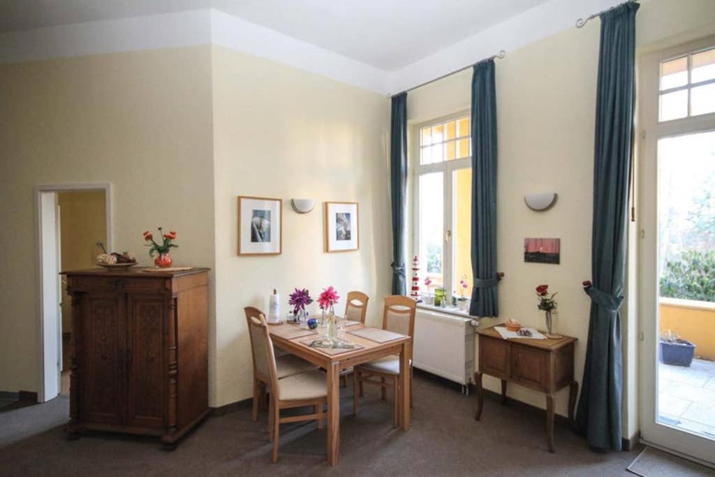 Kuehlungsborn Ferienwohnung Sonnenresidenz Кюлунгсборн Екстер'єр фото