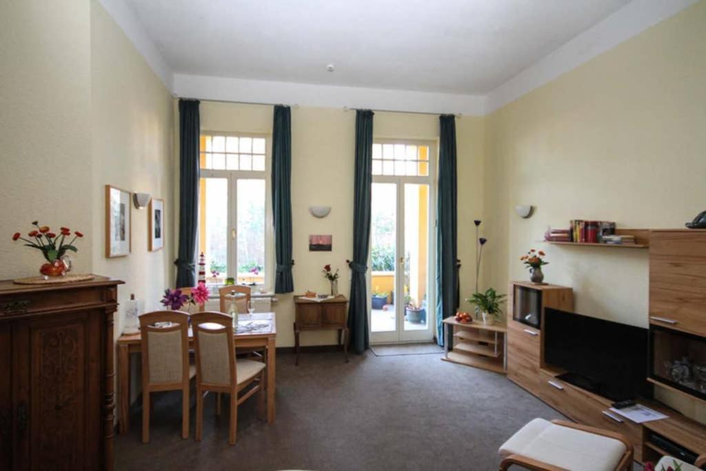 Kuehlungsborn Ferienwohnung Sonnenresidenz Кюлунгсборн Екстер'єр фото